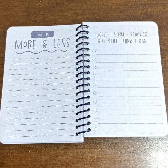 Small Notebook Spiral 4x6 Journal Goal Setting Trackers - Picture 6 of 6